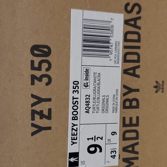 adidas Originals Other - YZY 350 AQ4832 (used)